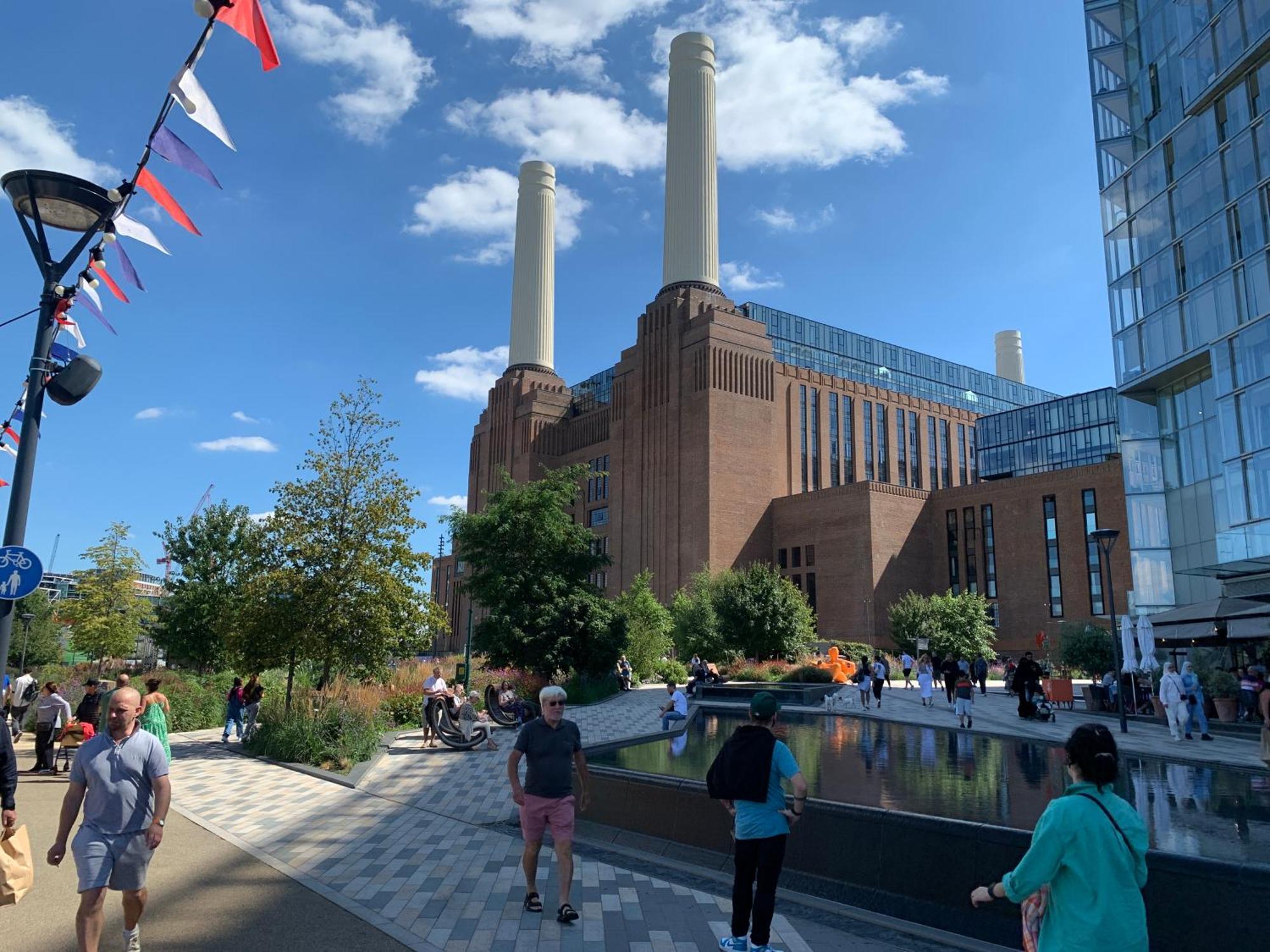 Lovely Newly Refurbished Apartment In Battersea ลอนดอน ภายนอก รูปภาพ